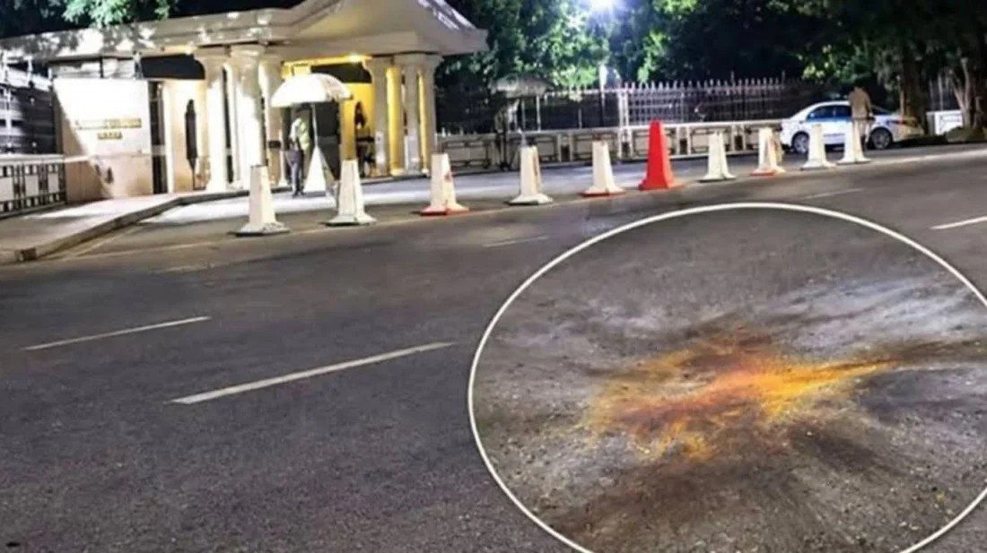 প্রধানমন্ত্রীর কার্যালয়ের সামনে ককটেল বিস্ফোরণ, আটক ৩